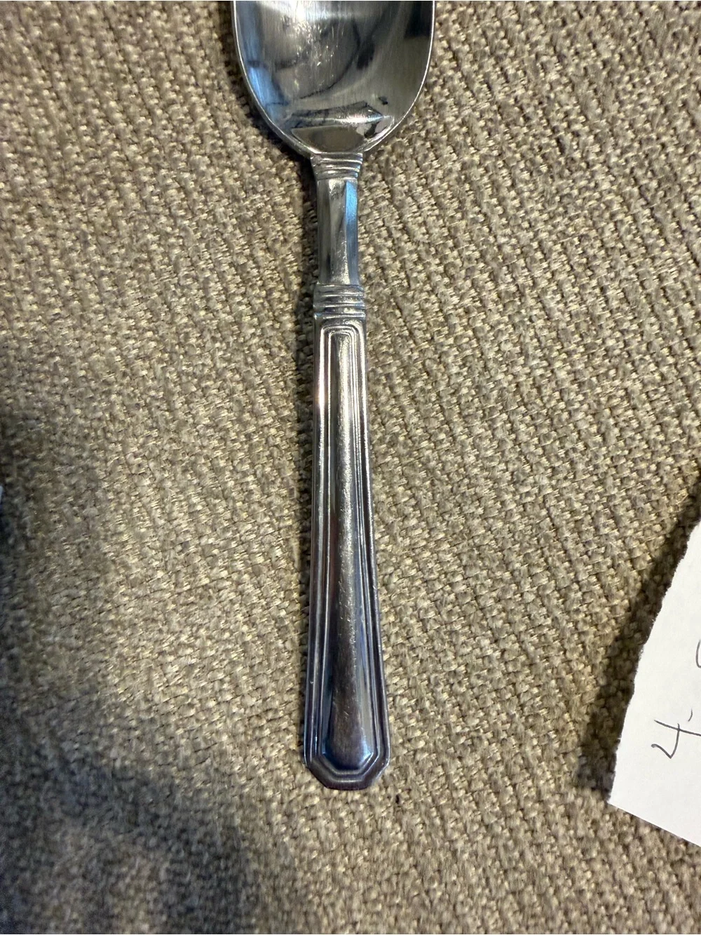 37 piece Pfaltzgraff Providence Flatware
